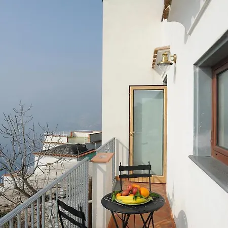 Casa Erminia Holiday home *